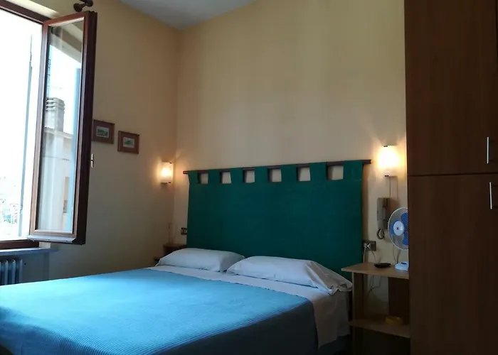 Florida House Panzió 3*